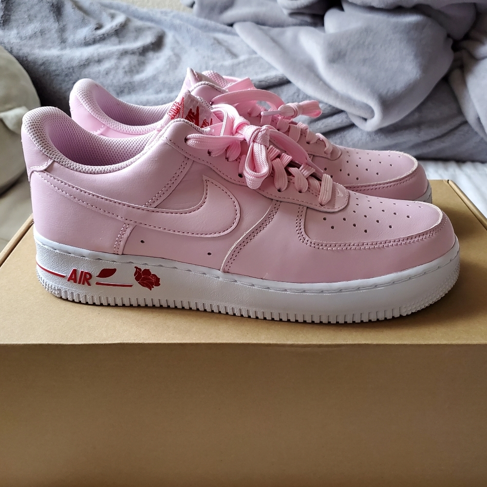 NIKE AIR FORCE 1 '07 LX "PINK BAG" - M8.5/W10 - BRAND NEW NO BOX